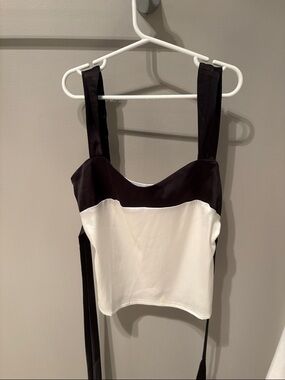 SHEIN Black and White Square Neck Camisole